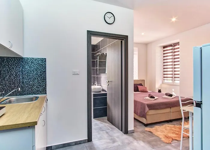 With A Parking Space Mali Losinj, Losinj - 19618